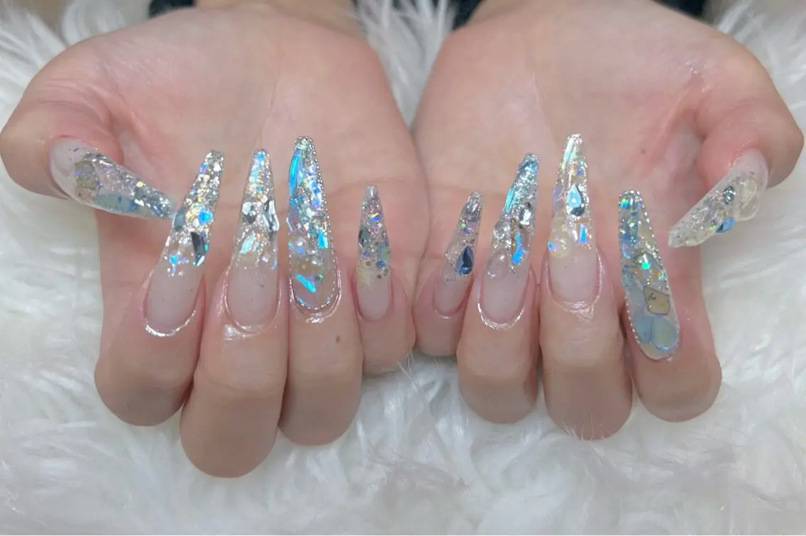ネイル アートネイル オーロラネイル チークネイル 長さ出し フットネイル Miya _nailのネイルデザイン