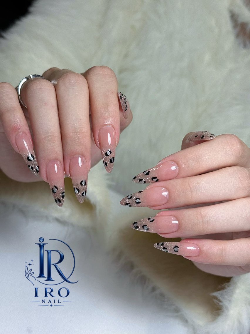 ネイル ハンドネイル IRO Nail Studio 千葉のネイルデザイン