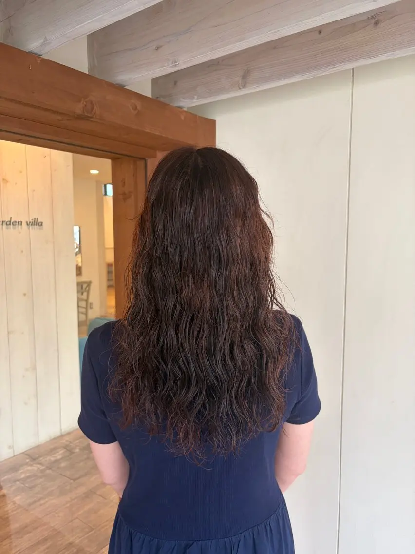 ロング カラー パーマ カット パーマ ひまり| カットモデル募集中のヘアスタイル