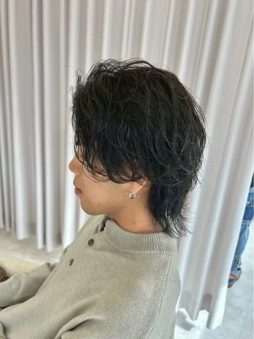 ショート センターパート 韓国ヘア・綾也のヘアスタイル