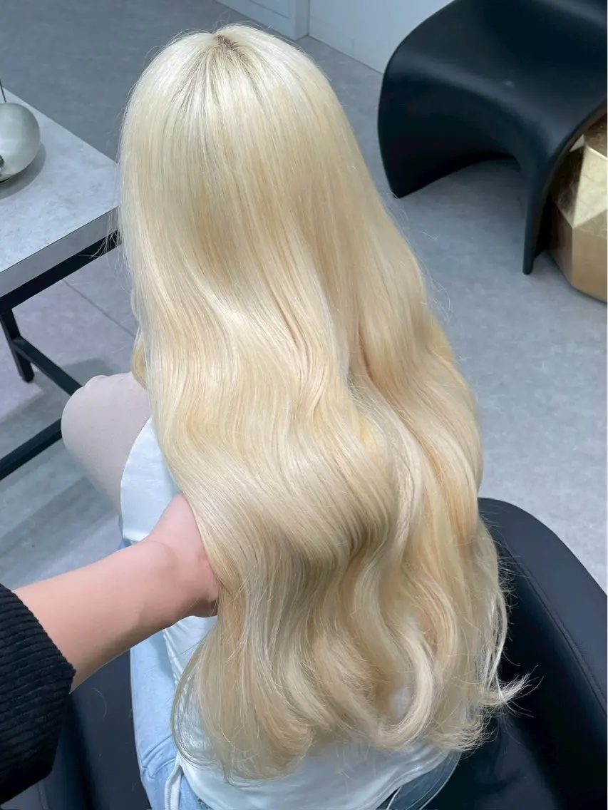 【ミニモ限定】ハイブリーチ+カラー+トリートメント‼️の写真