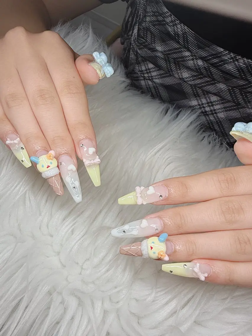 ネイル Lee Nailsのネイルデザイン