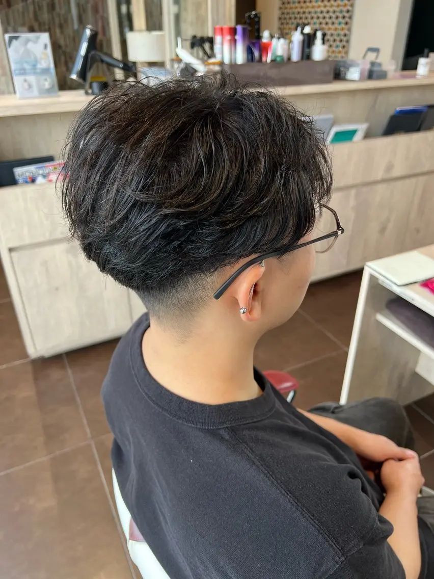 メンズ メンズパーマ 諸橋 陸斗のヘアスタイル