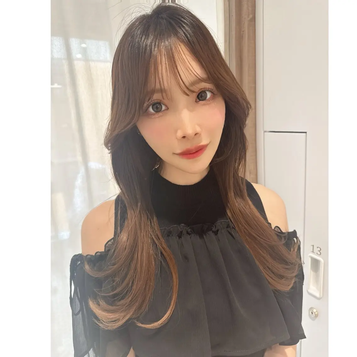 セミロング くびれヘア くびれレイヤー レイヤーカット カット ヘアカラー 森 隆秀/韓国ヘアのヘアスタイル
