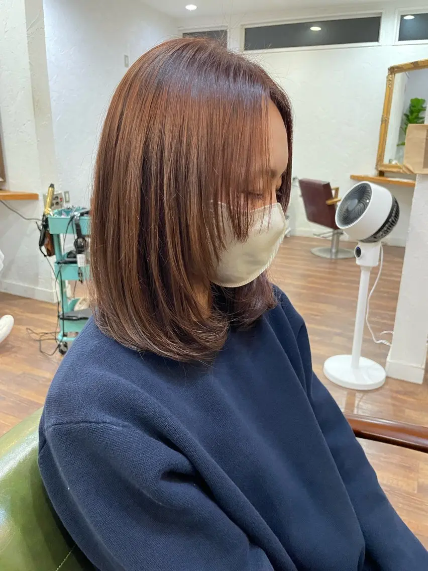 ミディアム カット ヘアカラー トリートメント 下林 雅明のヘアスタイル