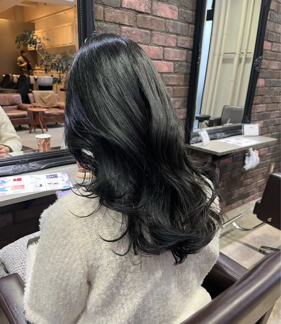 【5月ミニモ限定価格🔥】カット+髪質改善カラー+クイックTR #韓国ヘアの写真