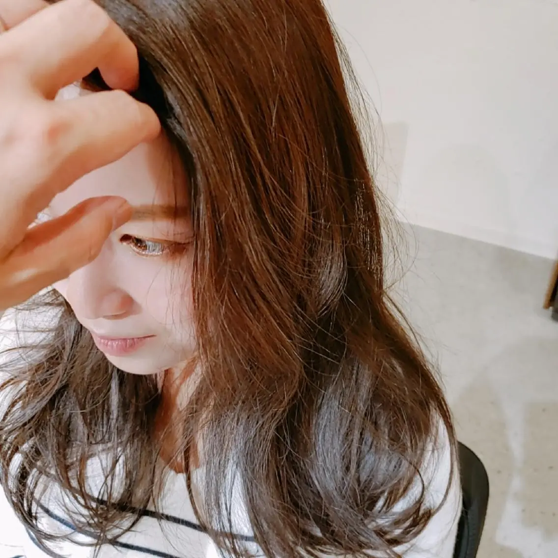 ヘアアレンジ ショート カラー かきあげバング 韓国風ヘア 🌈HMhair🌈 home池袋のヘアスタイル