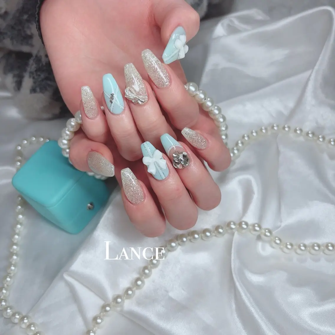 ネイル オーロラネイル フットネイル 韓国ネイル マグネットネイル ワンホンネイル Lance nailのネイルデザイン