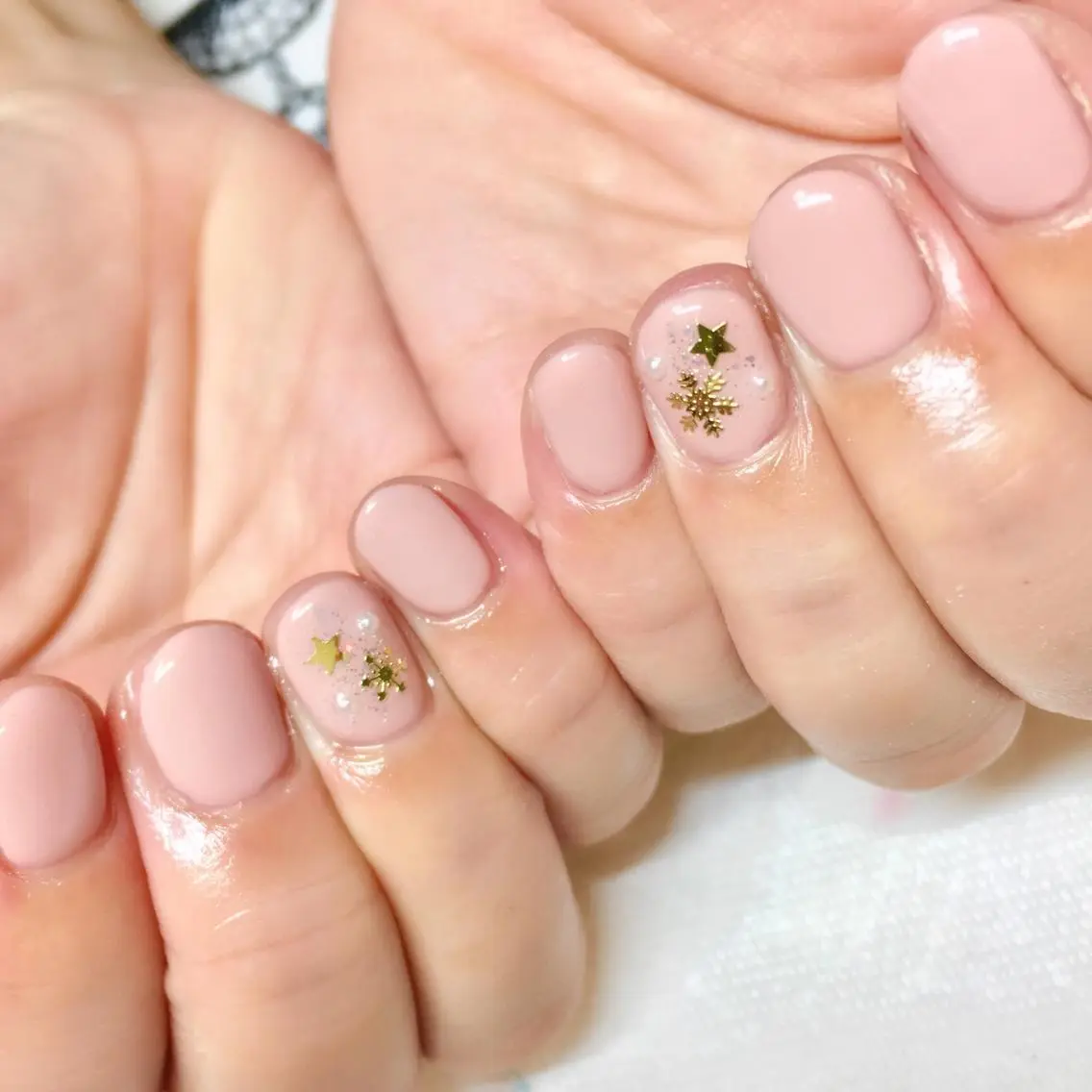 ネイル フットネイル ジェルネイル ミラーネイル パラジェル 春ネイル clover nailのネイルデザイン