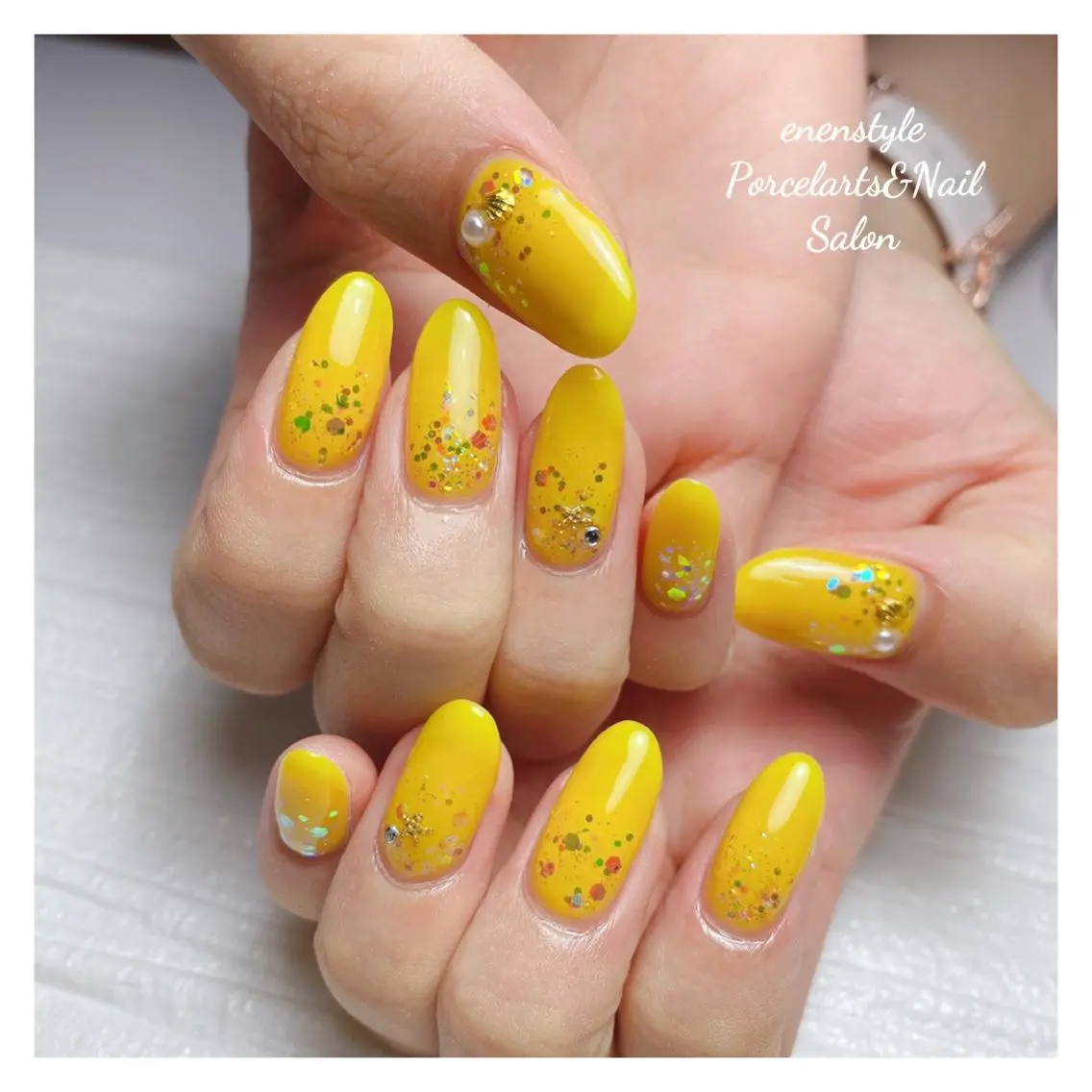 ミディアム ネイル 🐾enen style 🐾のネイルデザイン