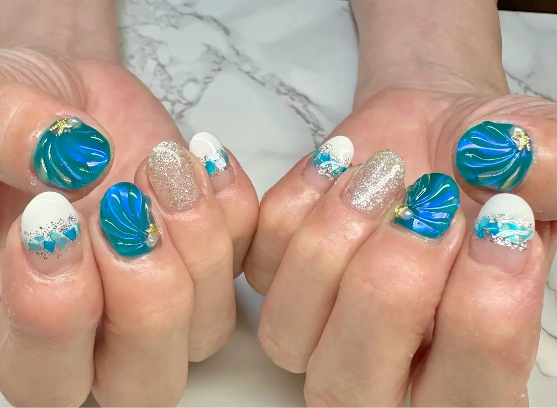 ネイル オーロラネイル フレンチネイル キラキラネイル マグネットネイル ニュアンスネイル Mai’s nailのネイルデザイン