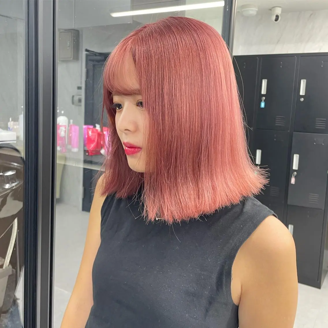 セミロング カラー ヘアカラー トリートメント wehlen_ keisukeのヘアスタイル