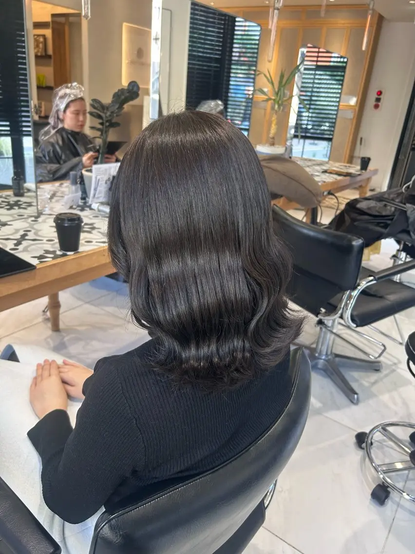 カラー ヘアカラー トリートメント ヘッドスパ ヘアセット miko🪽地毛風/ ハイトーン/レイヤーのヘアスタイル