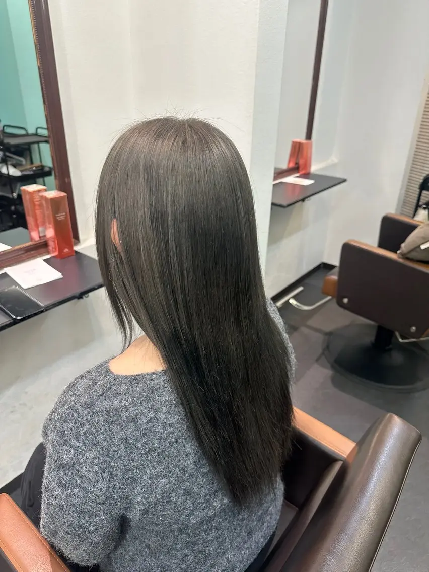 ロング カラー MOMO 💕💕のヘアスタイル