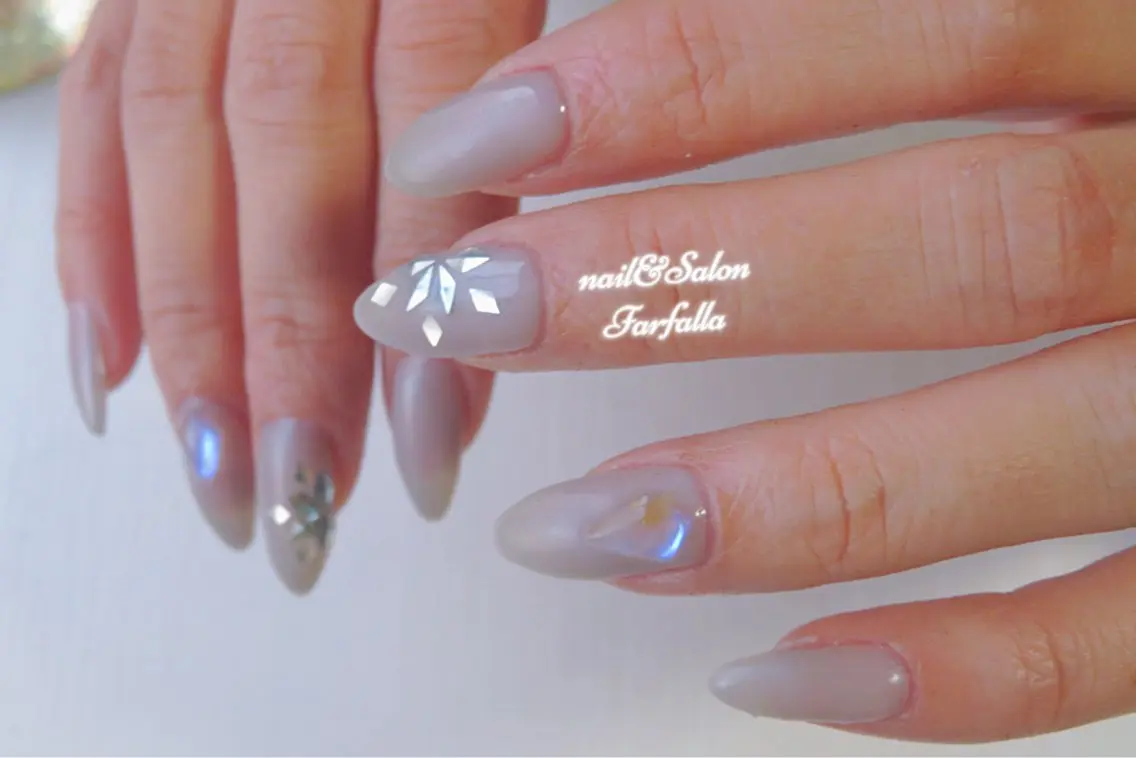 ネイル Farfalla Kieのネイルデザイン