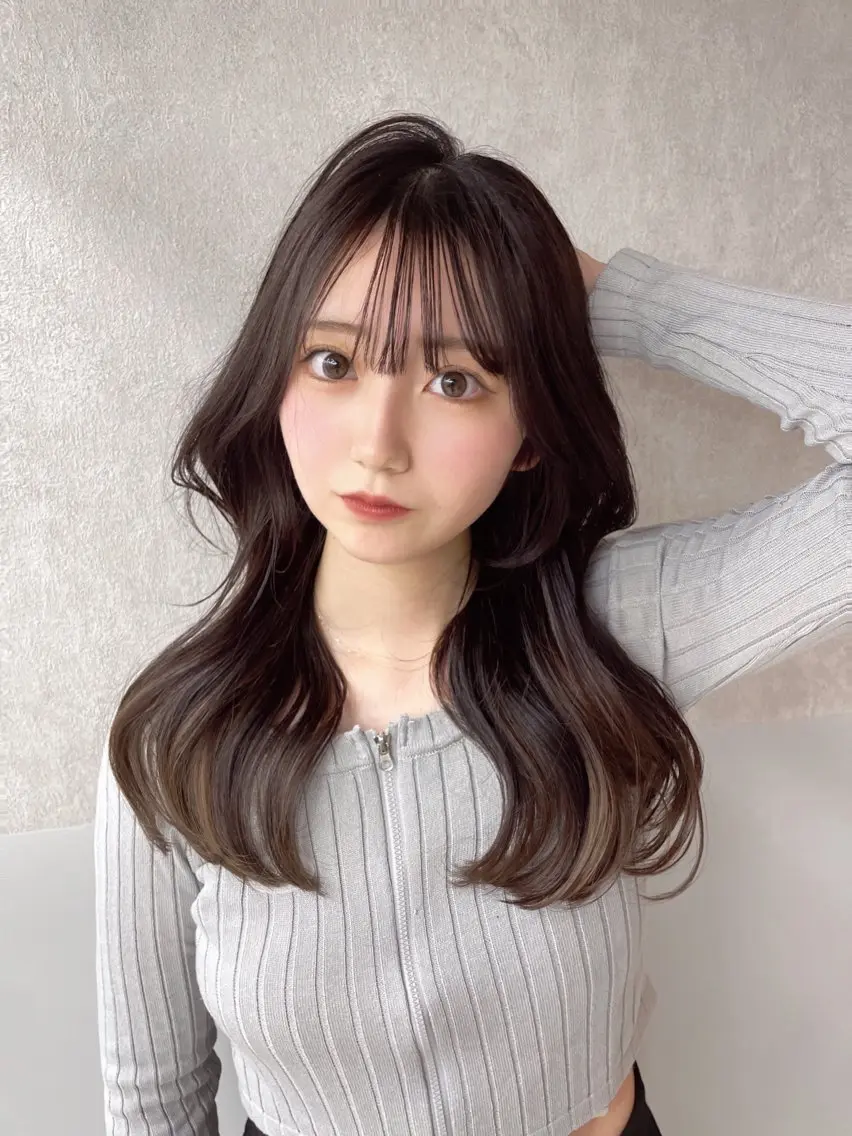 セミロング カラー ヘアカラー トリートメント ヘッドスパ ヘアセット 韓国ヘア/レイヤー Londエレンのヘアスタイル