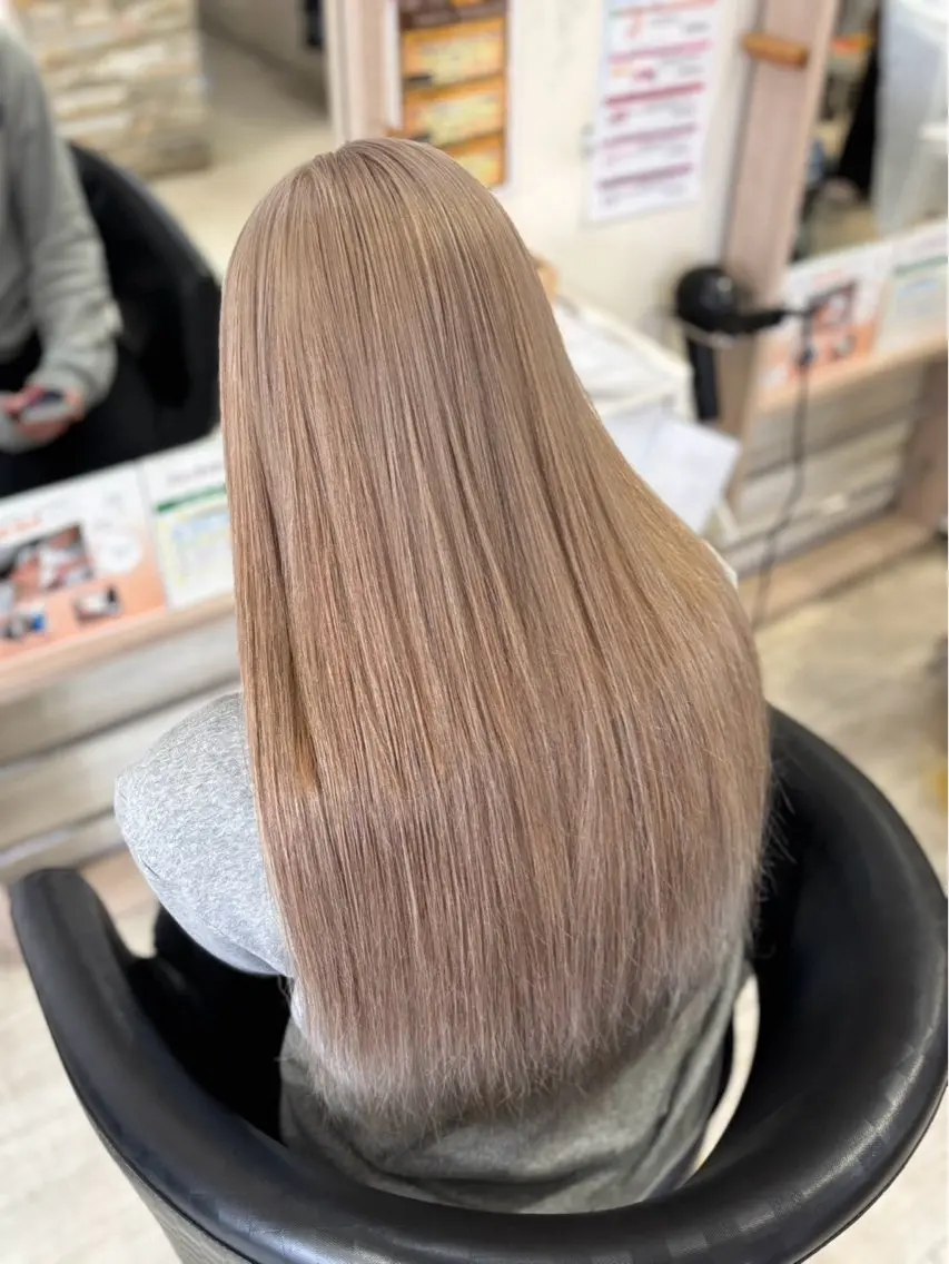 ロング エクステ ヘアカラー 山中 萌香のマツエク・マツパデザイン