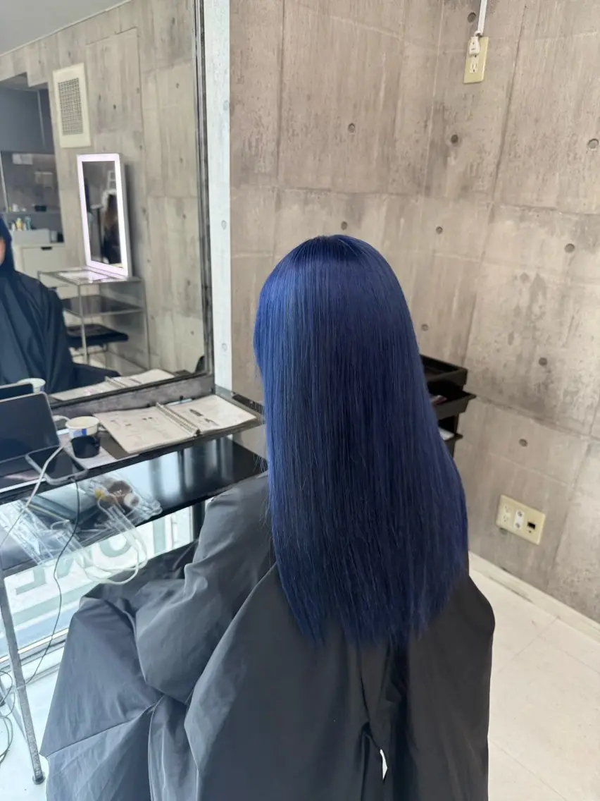ロング カラー メンズ メンズブリーチ ブリーチ ブルーカラー ブルーラベンダー ラベンダーカラー ヘアカラー トリートメント 推し活×ハイトーン 寒色🫧かずき🫧のヘアスタイル