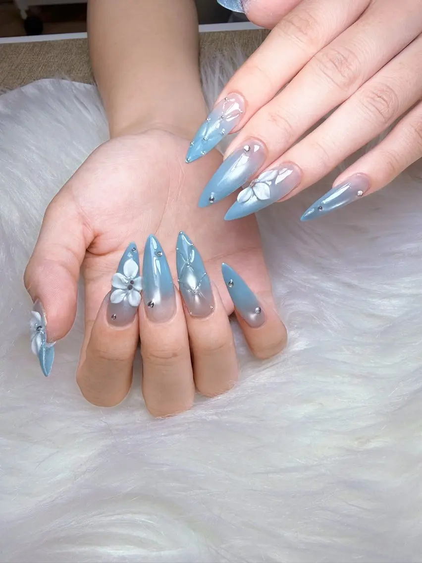ネイル W·mai nail 関内のネイルデザイン