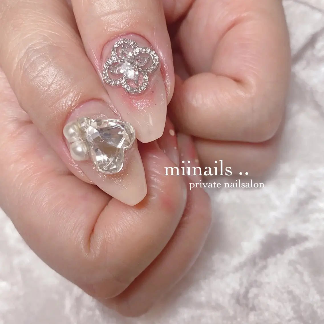 ネイル フレンチネイル 韓国ネイル ワンホンネイル ハンドネイル nailsalon miinailsのネイルデザイン