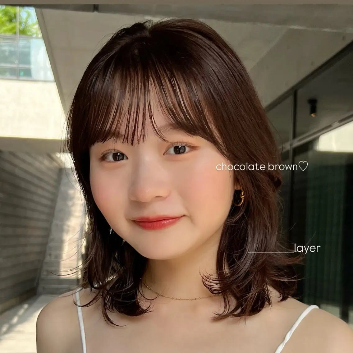 ミディアム チョコレートブラウン パープルカラー レイヤーカット 暖色/柔らかヘア 🩰ayano♡のヘアスタイル