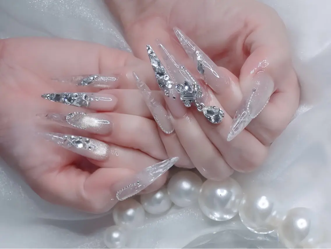 ネイル ブルー ジェルネイル ガーリー グラデーション グリーン ハンドネイル Rin Nail 新大久保店のネイルデザイン