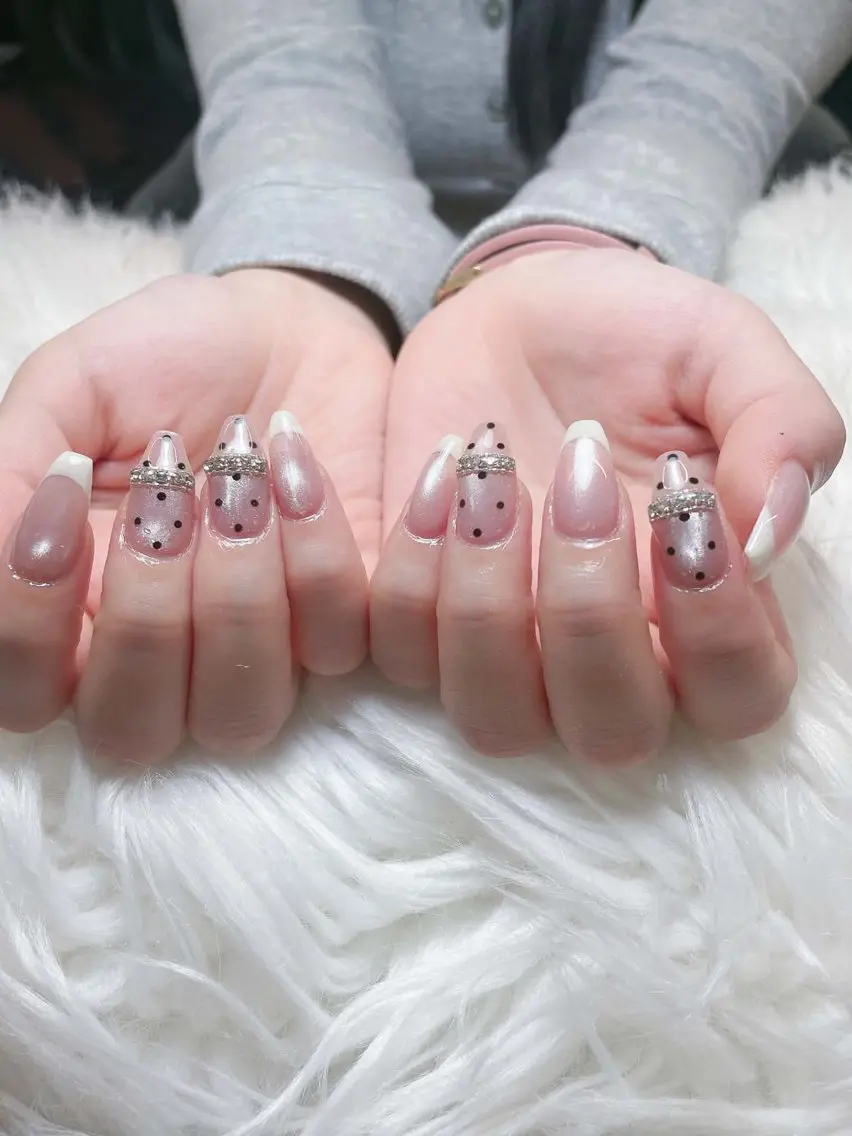 ネイル 長さ出し フレンチネイル グラデーション 韓国ネイル マグネットネイル ハンドネイル Lannie nailのネイルデザイン