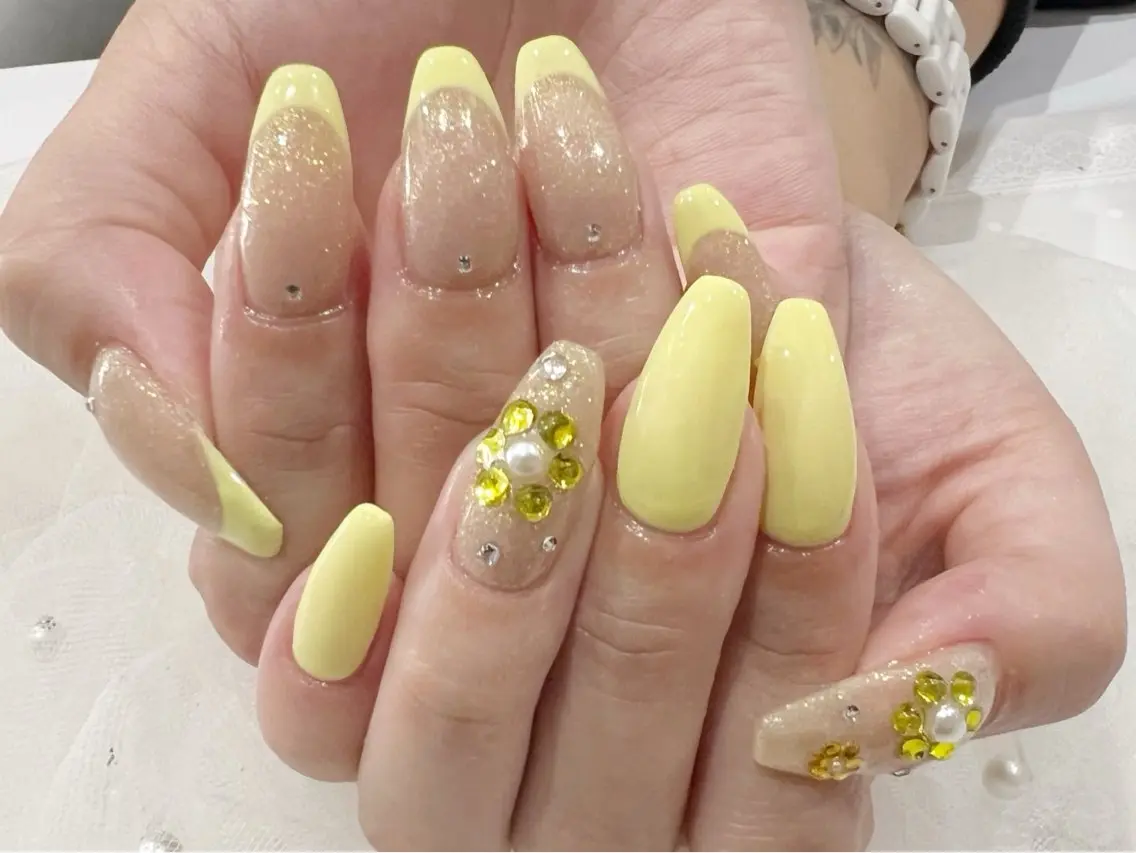 ネイル 持ち込み ハンドネイル 🧡Shine船橋 鳴海🧡のネイルデザイン