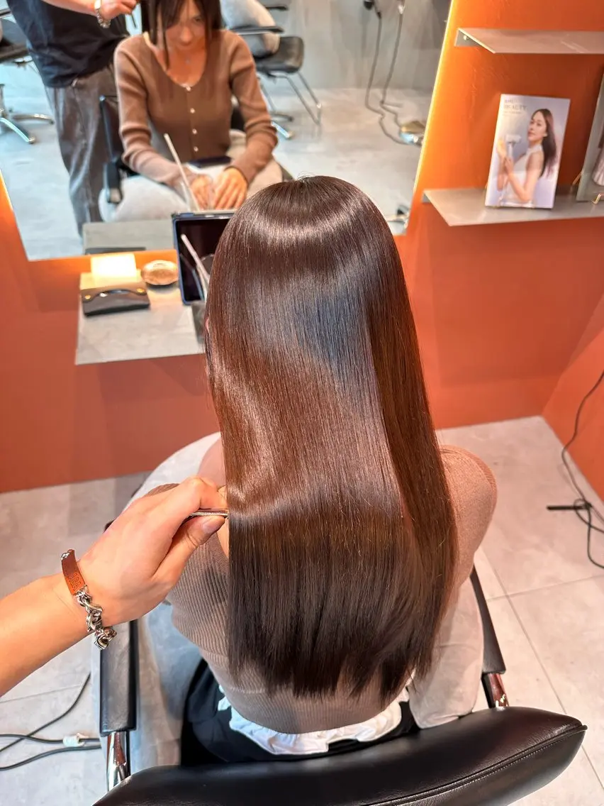 ロング 縮毛矯正 トリートメント ✨ハイトーンカラー 💫ayumuのヘアスタイル