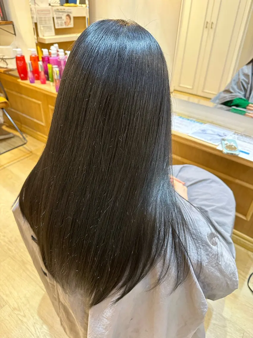 ロング ヘアカラー トリートメント ✨シルクストレート✨ 美髪髪質改善Yukiのヘアスタイル