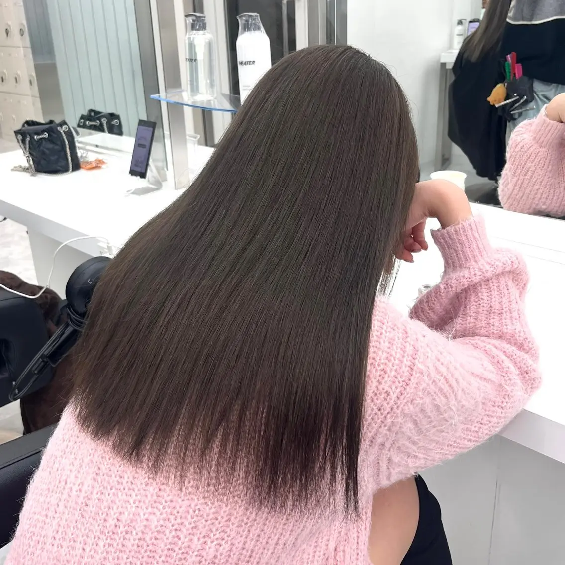 ミディアム カラー ベージュカラー ブリーチ ブラウンカラー ショコラブラウン チョコレートブラウン ヘアカラー トリートメント 天神/ケアブリーチ/ 髪質改善/上質艶髪のヘアスタイル