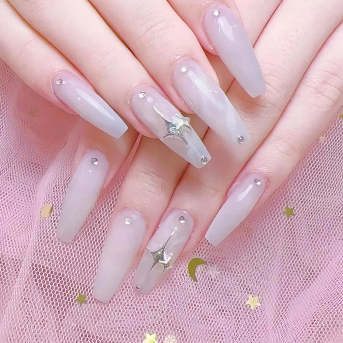 ネイル 🦋チップ長さだし 専門店🦋のネイルデザイン