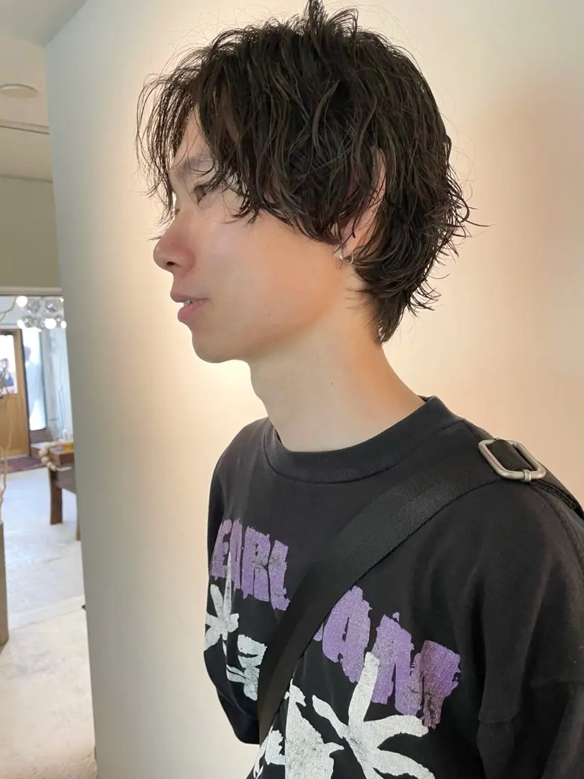 ショート カラー パーマ メンズ メンズパーマ 似合わせカット 艶ブラウン／ラフボブ 🪶表参道／remiのヘアスタイル
