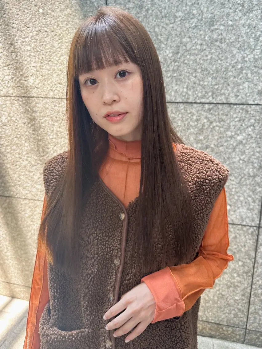 ロング カラー ベージュカラー 透明感カラー ANY mikuのヘアスタイル