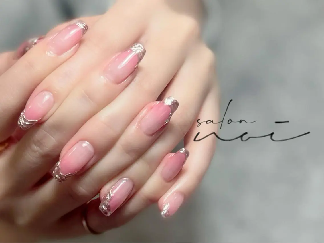ネイル フレンチネイル ミラーネイル ハンドネイル salon noiのネイルデザイン