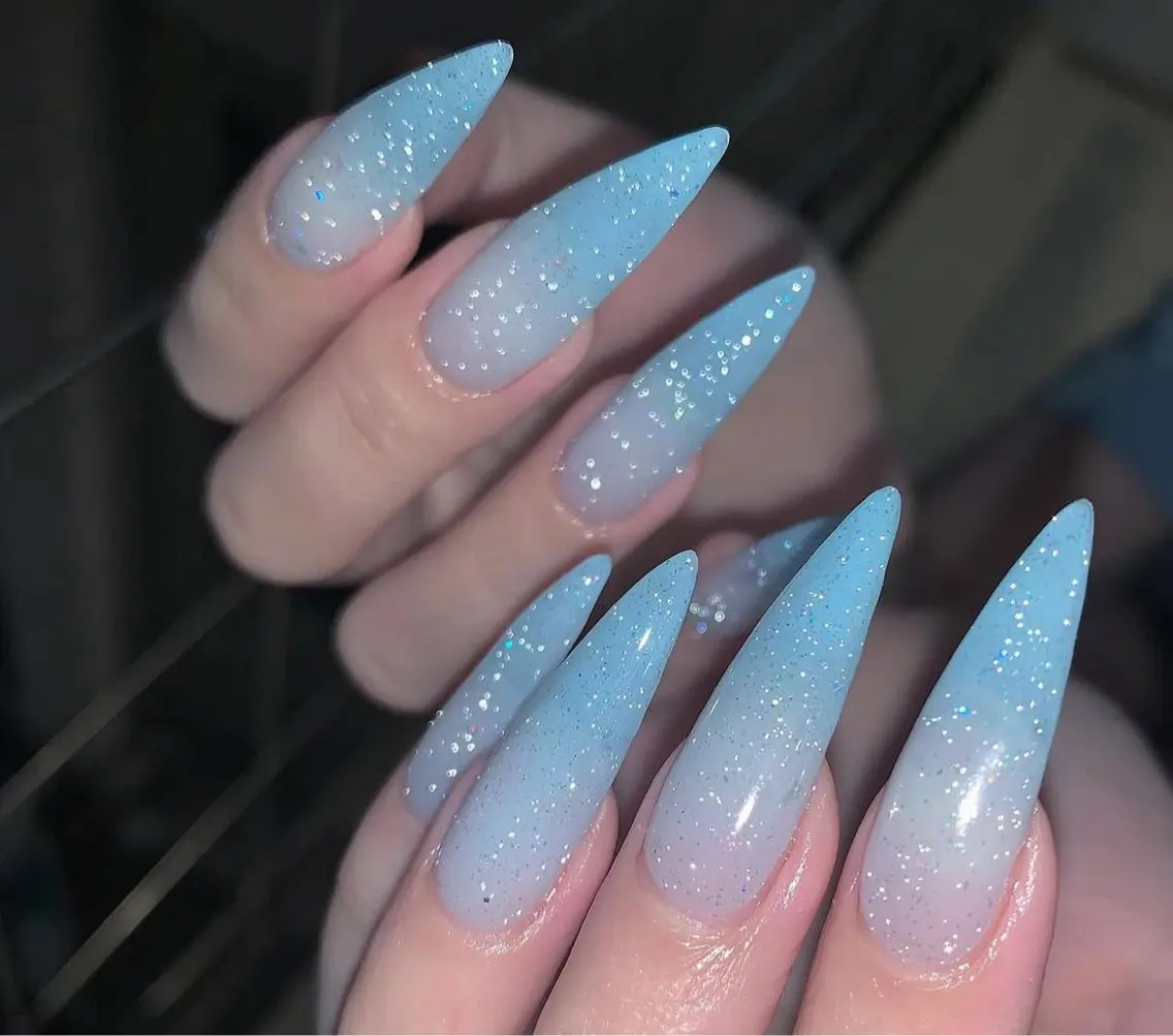 ネイル オーロラネイル フレンチネイル ジェルネイル ハロウィン キラキラネイル H.baby Nail Salonのネイルデザイン