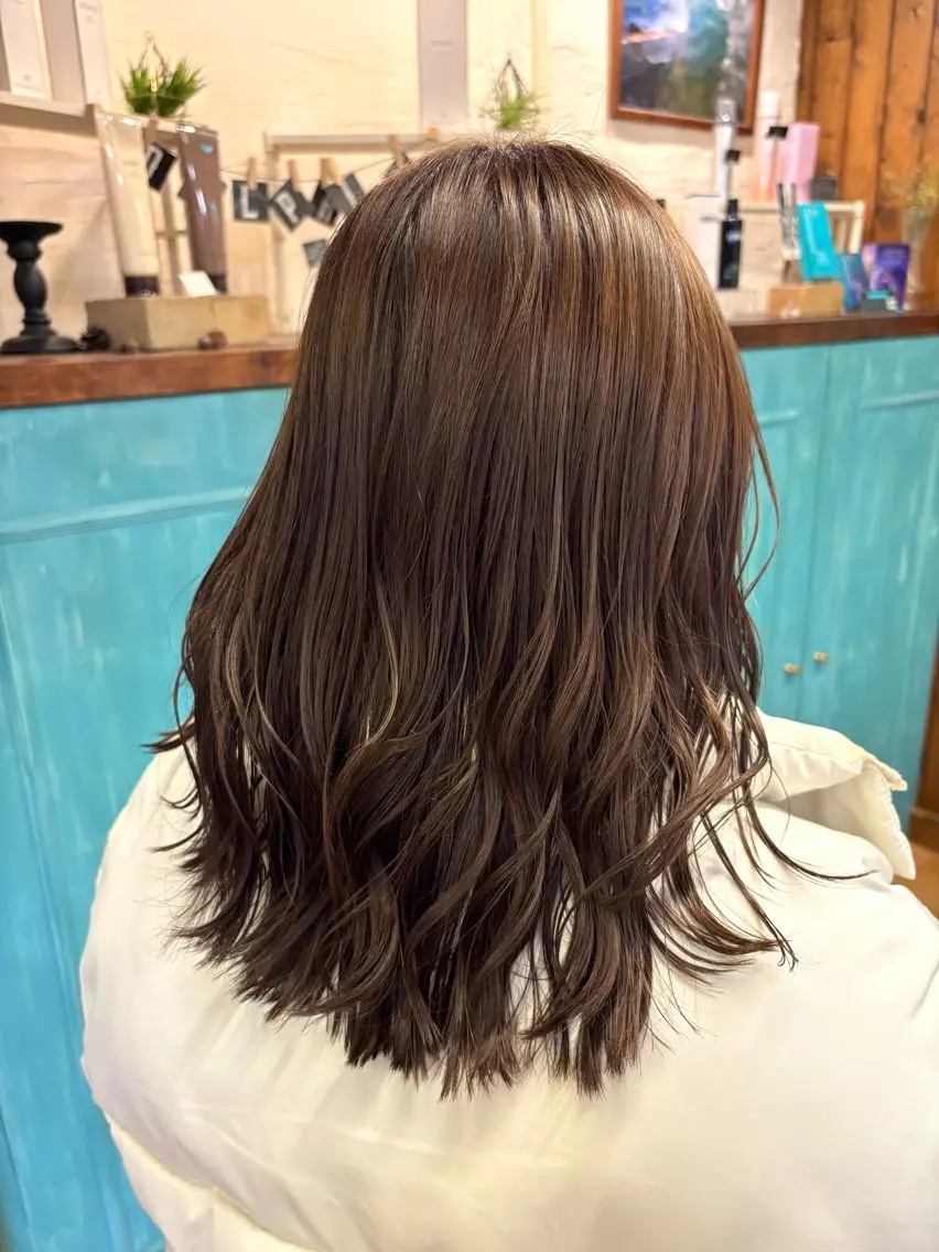 セミロング ヘアカラー 髪質改善/艶髪 ☘️ANのヘアスタイル
