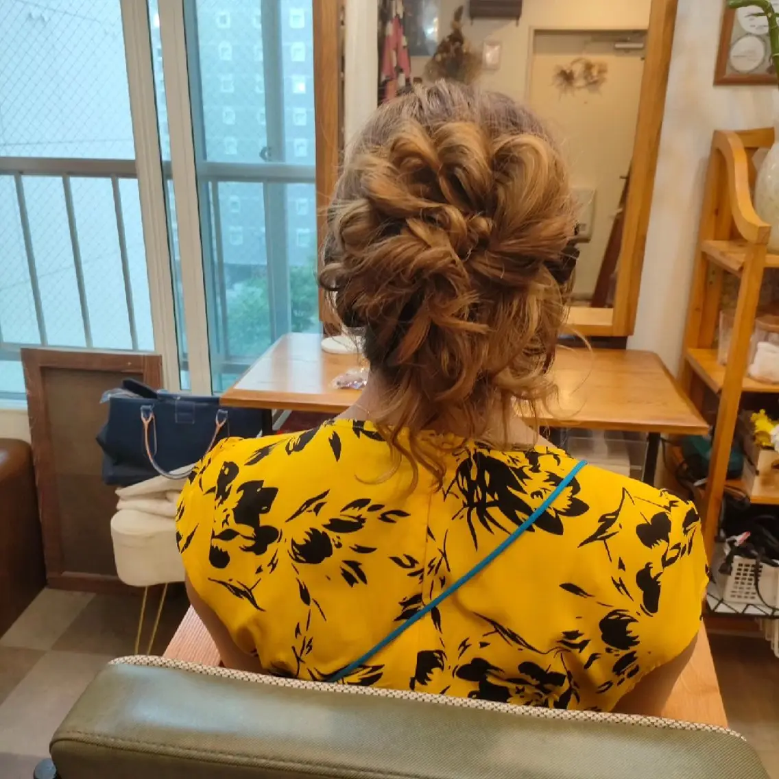 ヘアアレンジ ヘアセット HempBeauty 浅野アサミのヘアスタイル