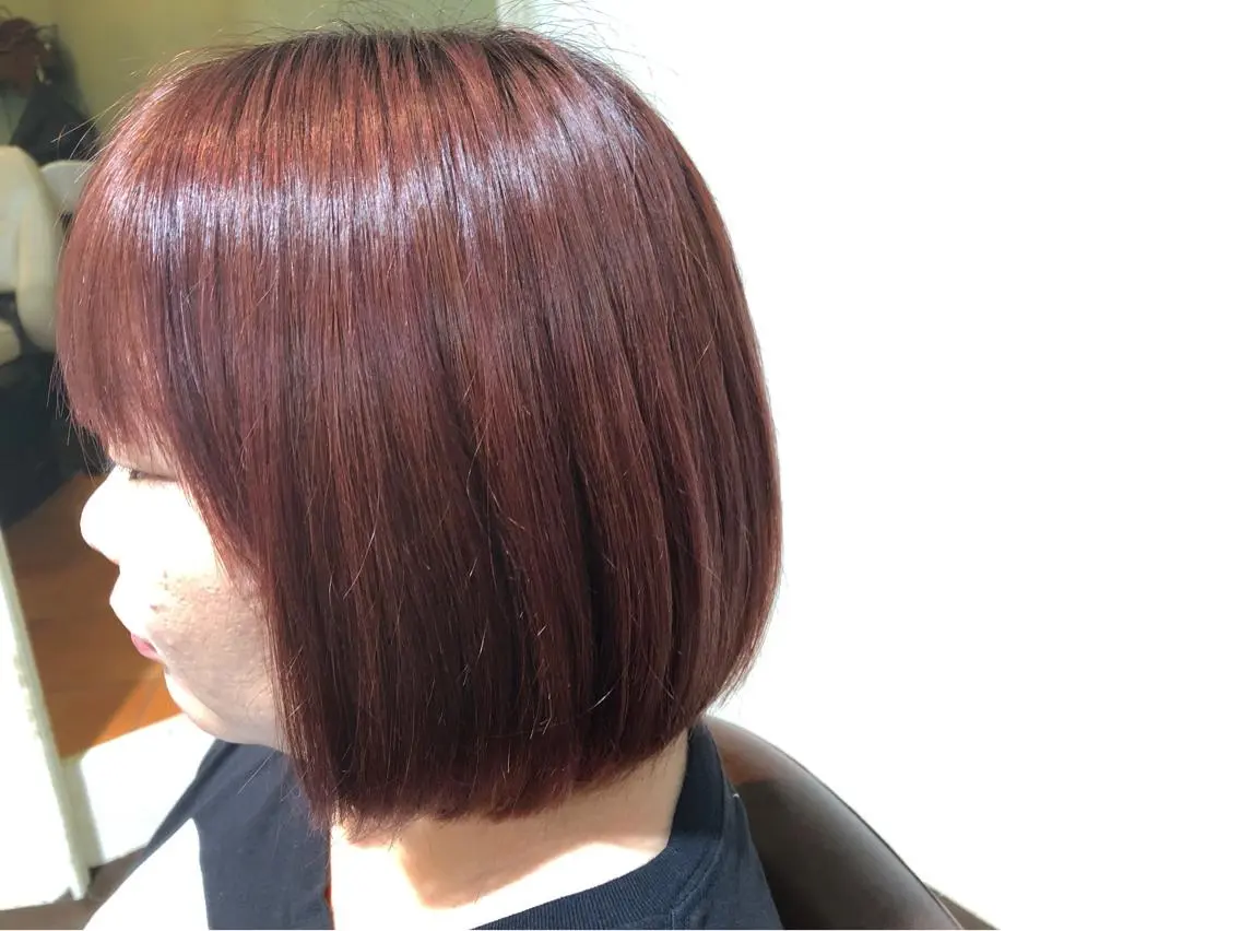 ミディアム カラー イルミナカラー ピンクカラー パ ルのヘアスタイル