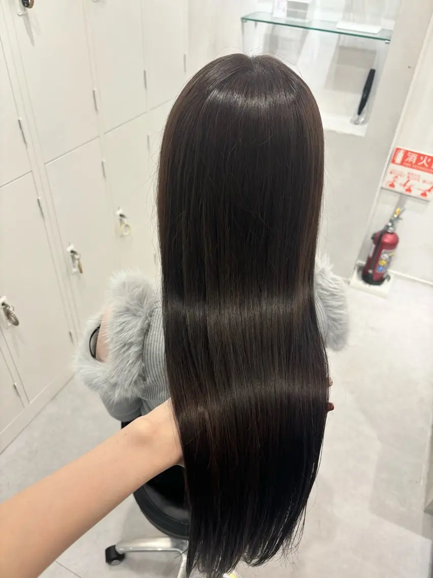 ロング カット ヘアカラー 縮毛矯正 トリートメント hina /髪質改善/カラーのヘアスタイル