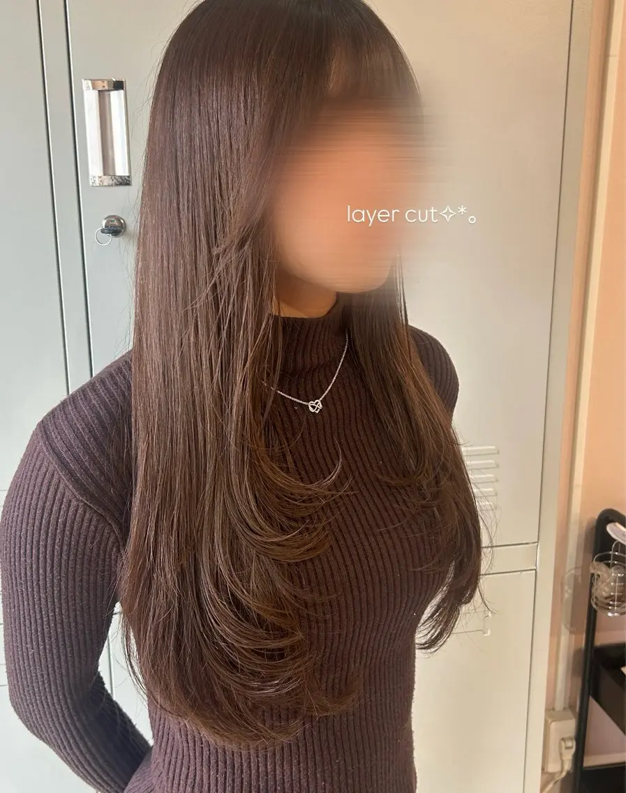セミロング レイヤーカット カット トリートメント 🌙似合わせカット ⭐️ハイトーンボブのヘアスタイル