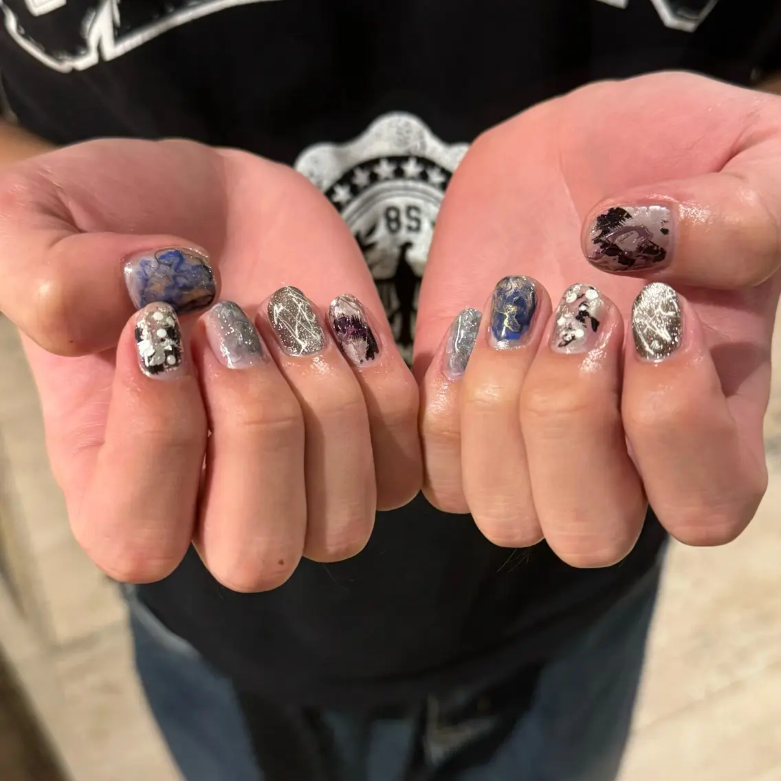 メンズ ネイル ニュアンスネイル ハンドネイル 𝐫𝐚𝐢 𝐧𝐚𝐢𝐥のネイルデザイン