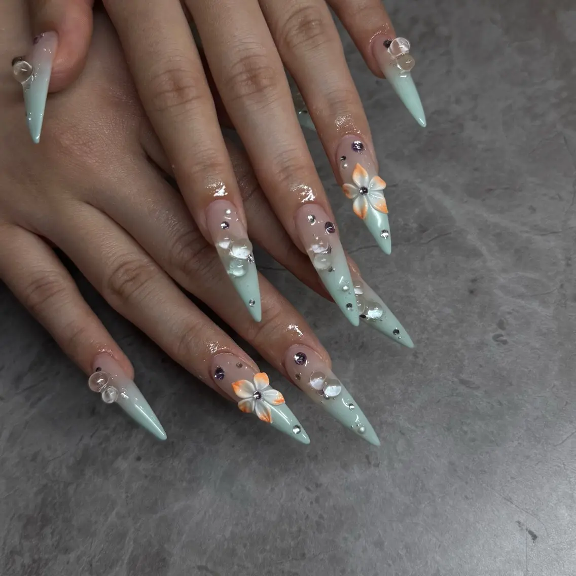 ネイル ハンドネイル IROHA NAIL 北村菜帆のネイルデザイン