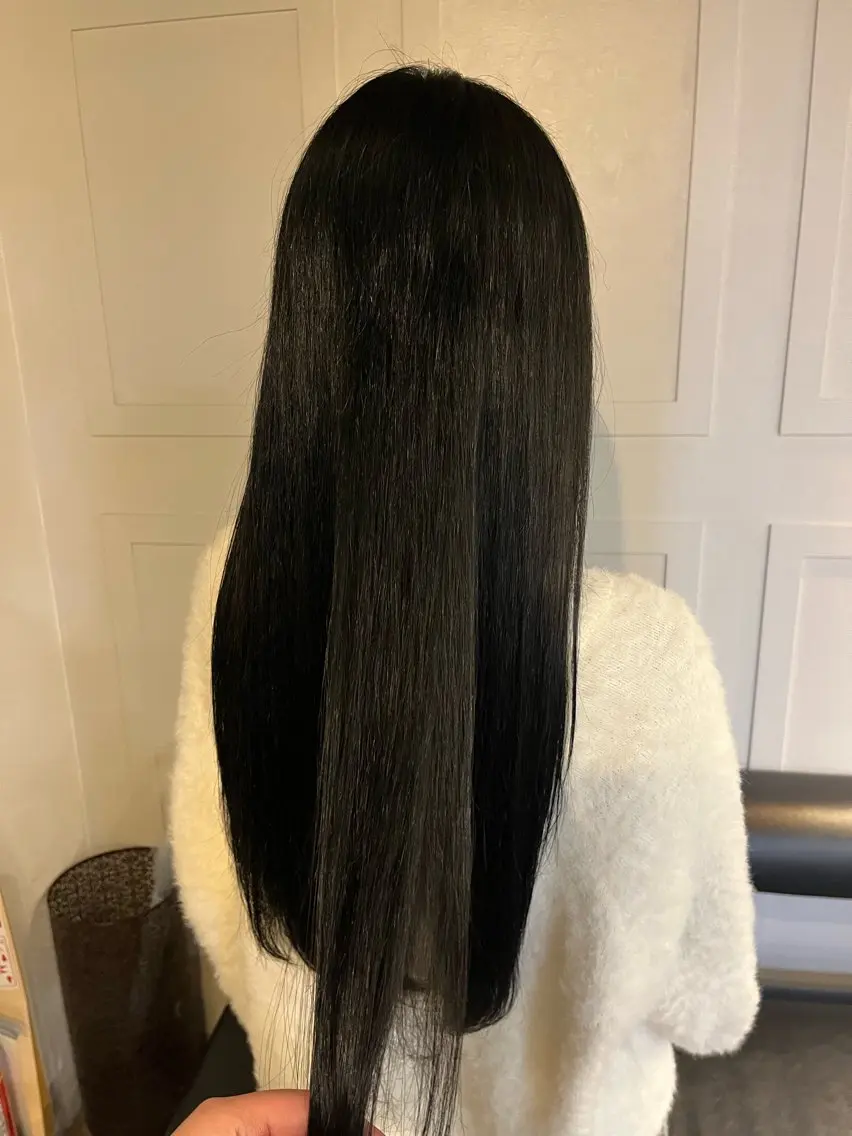 ロング 卒業式のヘアスタイル ヘアカラー ⠀ NONOKAのヘアスタイル