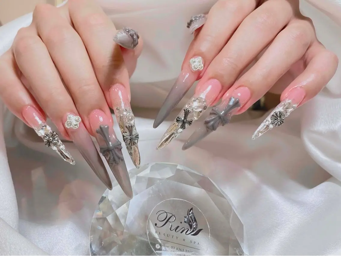 ネイル オーロラネイル ブルー フットネイル ジェルネイル 氷ネイル・うるうるネイル ハンドネイル Rin Nail 新大久保店のネイルデザイン