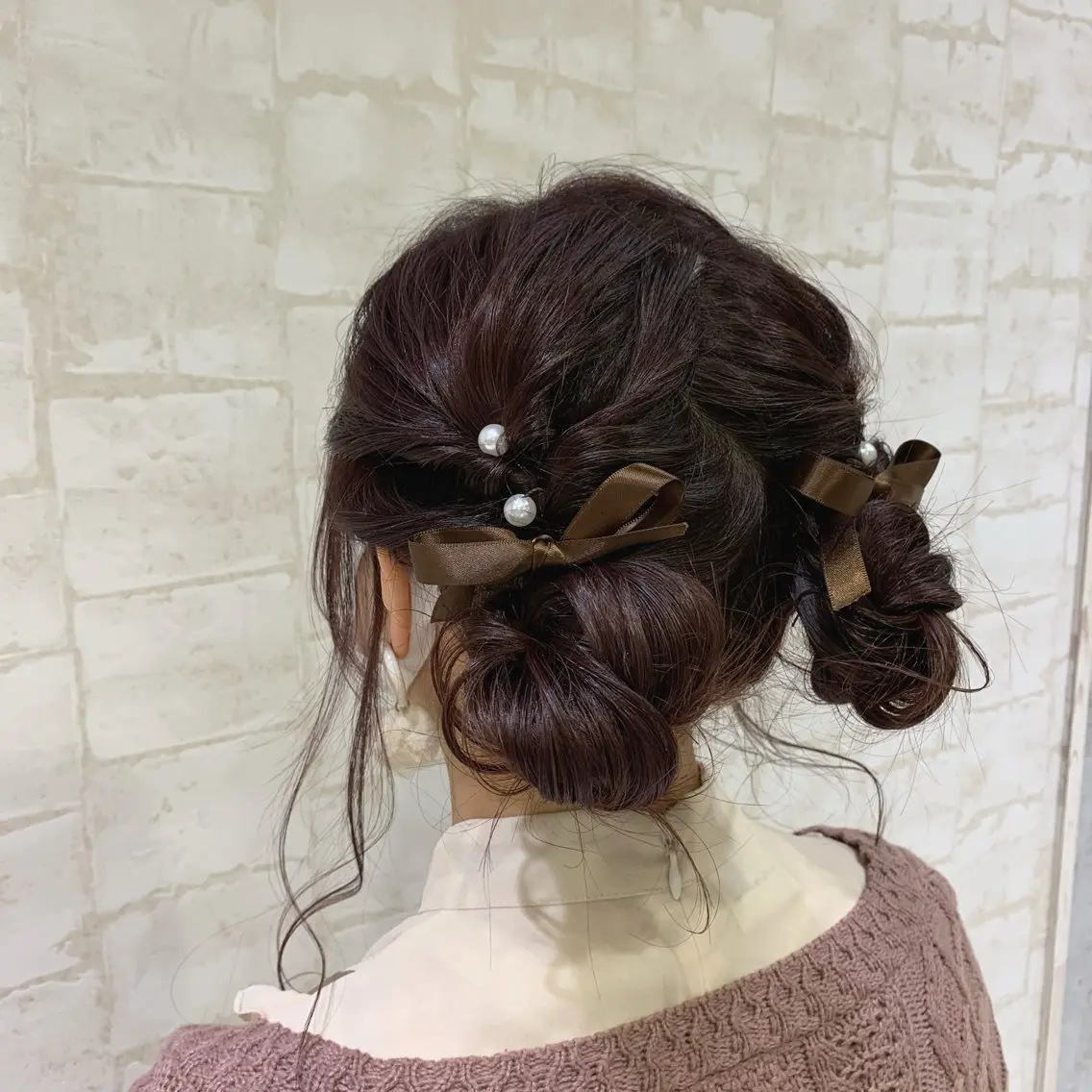 セミロング ヘアアレンジ お団子ヘア ヘアセット 透け感ブラウンカラー /レイヤー🧸ナシコのヘアスタイル