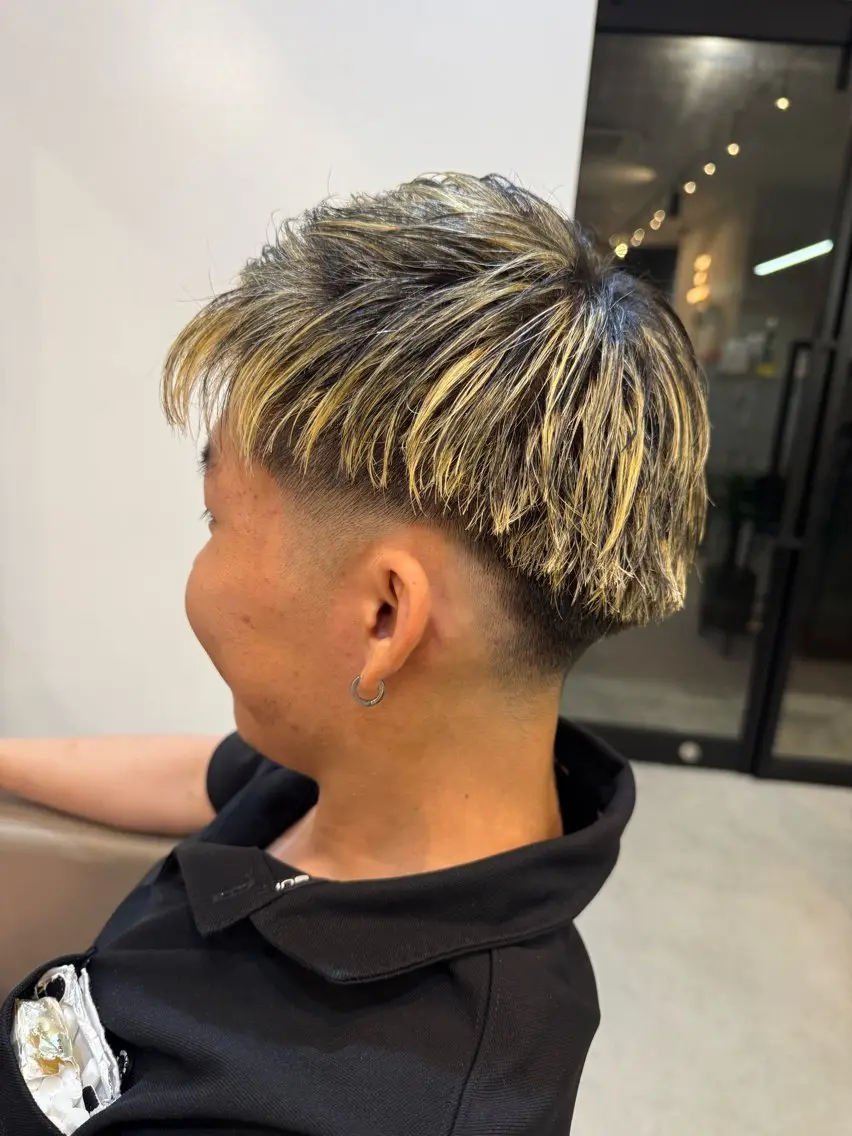 メンズカット＋ホワイトメッシュ＋ツヤツヤ続くトリートメント✨️の写真