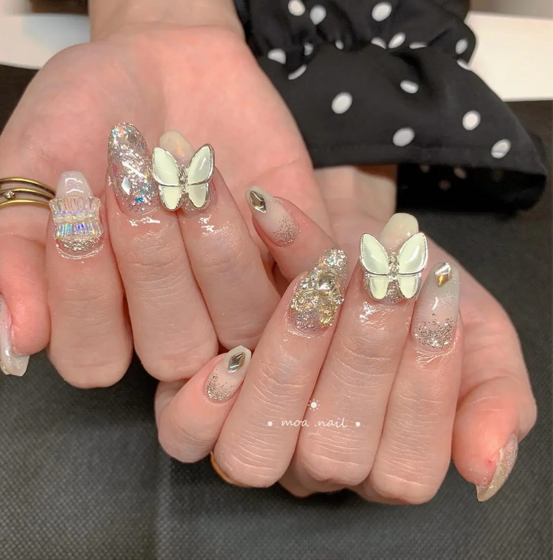 ネイル MoaNail🫶 Yoshiのネイルデザイン