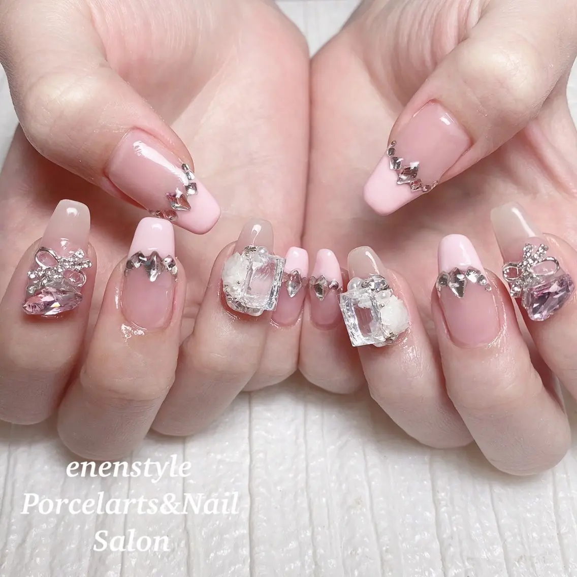 ネイル ハンドネイル 🐾enen style 🐾のネイルデザイン