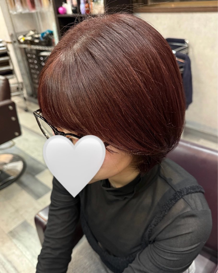 ショート カラー ブラウンカラー ピンクカラー ピンクブラウン ヘアカラー KIRAオオタ ユウミ/アシスタントのヘアスタイル